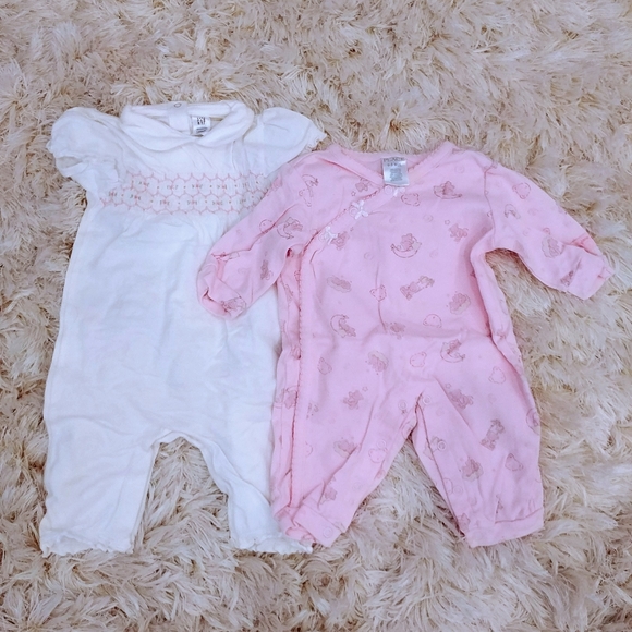 Huge bundle 0-6 months baby clothes - Picture 7 of 8